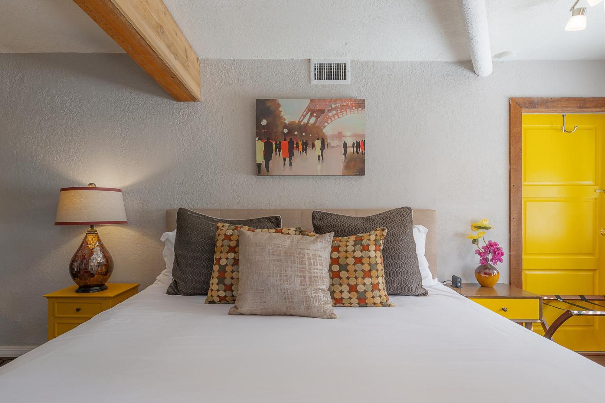 Hidden Couples Loft Retreat In Heights Foodie District Tampa Exterior photo
